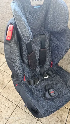Cadeirinha de carro pra criança