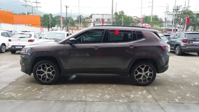 Jeep Compass Long. T270 1.3 TB 4X2 Flex AUT 2026