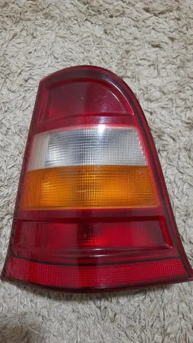 Lanterna traseira lado esquerdo Mercedes benz Classe A - original de época 