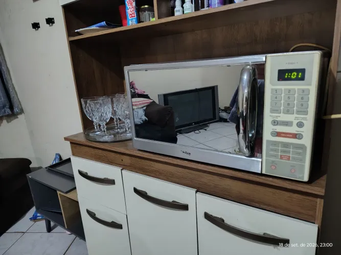 Microondas Philco espelhado 31 litros usado