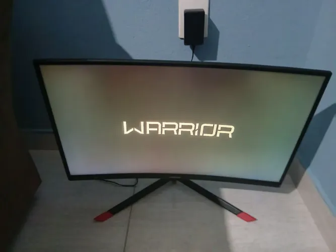 Monitor Gamer Warrior 144hz Curvo
