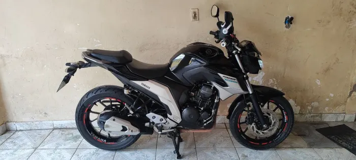 Moto ?