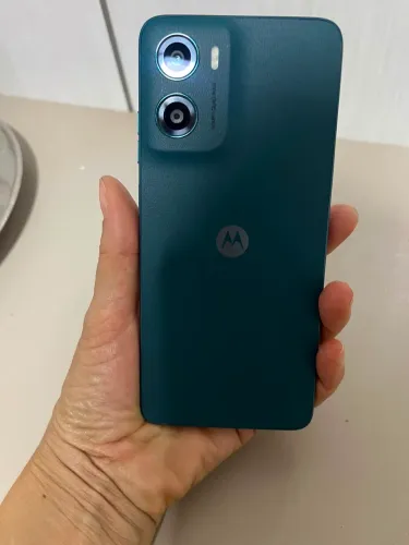 Celular moto G 05