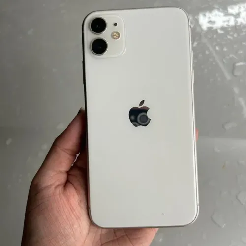 iPhone 11 64GB em Excelente Estado