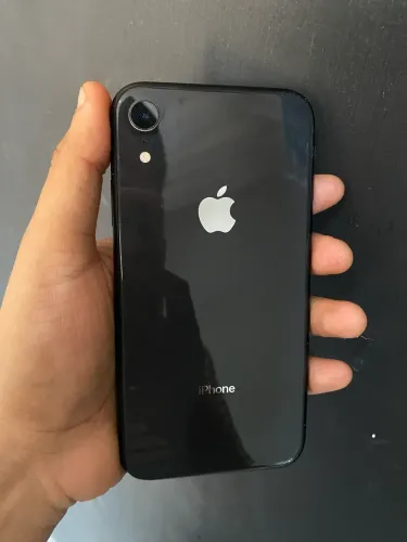 iPhone XR