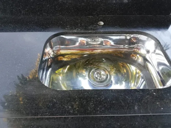 Vendo essa bancada de cozinha