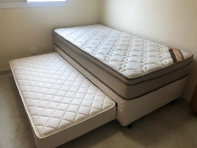 Cama bicama bau com colchão Castor Revolution