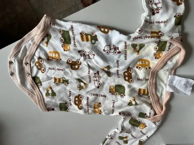 Roupa baby menino 15$ cada 
