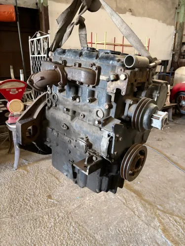 Motor Diesel Perkins