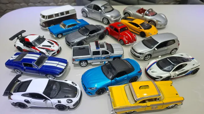 Miniaturas carrinhos 