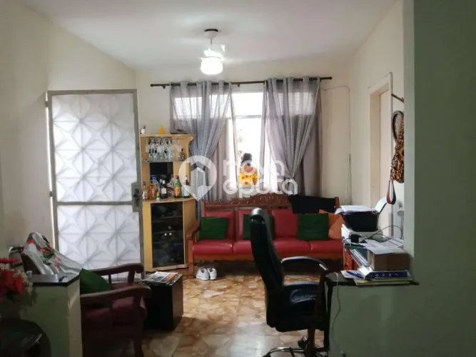 Maria da Graça | Casa 4 quartos, sendo 1 suite