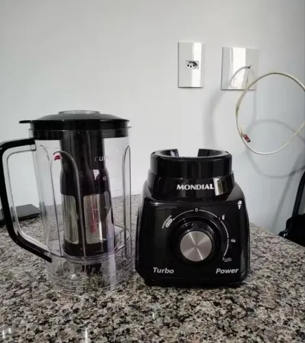 Liquidificador mondial