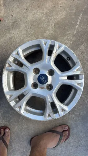 Vendo 2 rodas do Ford Ka ou fiesta 