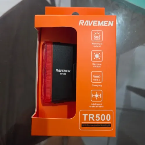 Farol para bike novo Ravemen TR500