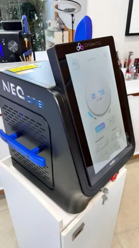 Laser de remoção de tatuagem Qswitched nanosecond com ANVISA