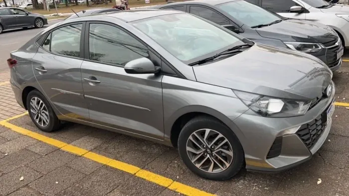 Hyundai HB20S Limited 1.0 Flex 12V Aut. 2023
