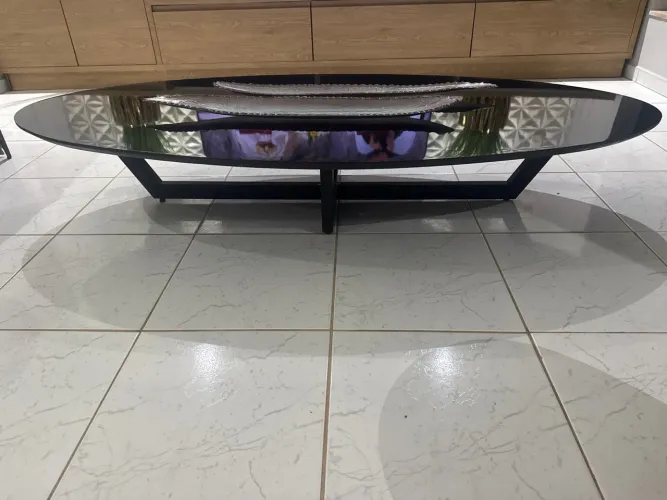 Mesa de centro oval