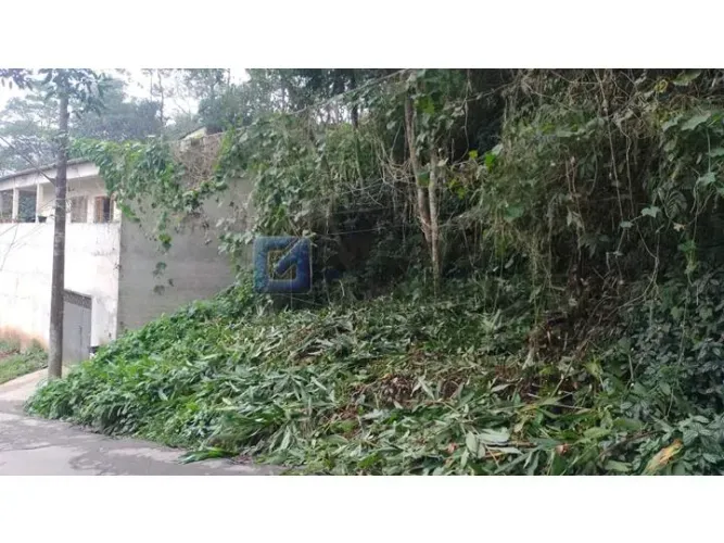 Terreno Comercial de 1.012 m² em Santo André Recreio da Borda do Campo, Venda R$130.000