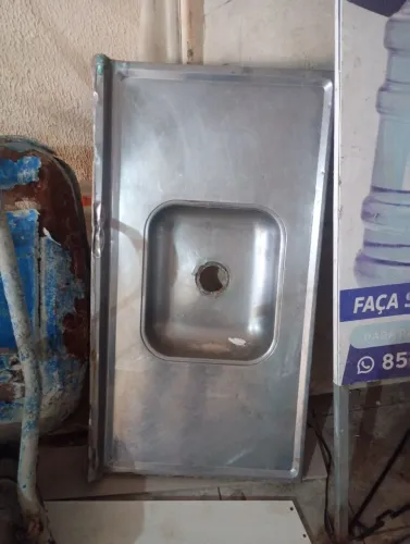 Vendo pia de aço