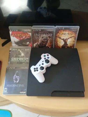 jogos em mídia física, e mais de 30 já na memória