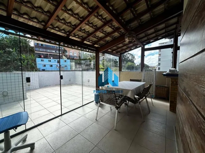 Cobertura com 3 quartos sendo 2 suites à venda, 94 m² por R$ 600.000 - Santa Helena - Juiz