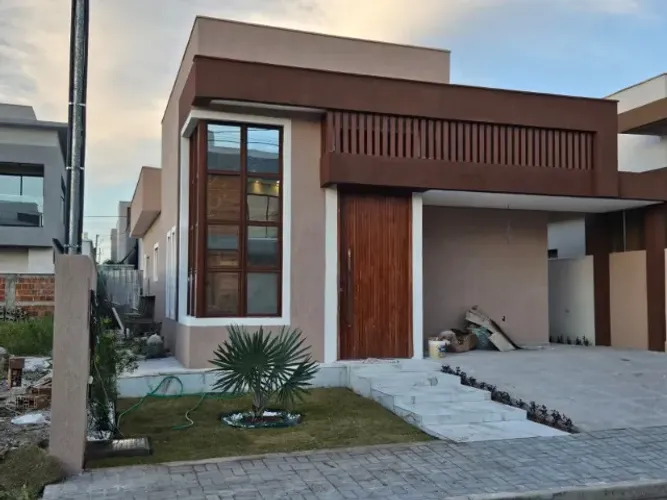 Casa Térrea no Sunville com 3 quartos, sendo 1 suíte.