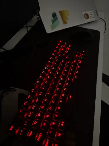 Venda-se kit gamer teclado e mouse redragon mecânico 