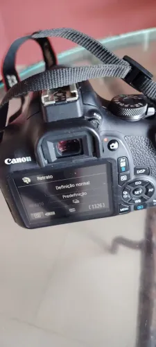 Máquina fotográfica T7