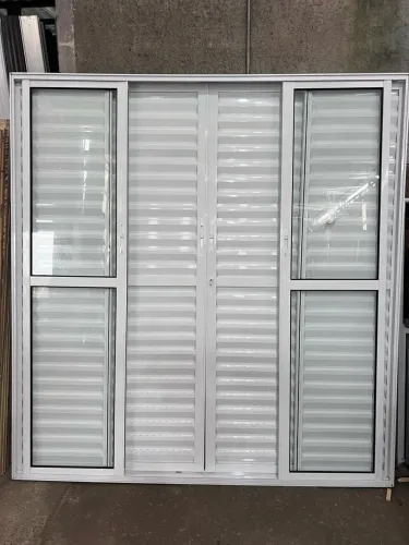 PORTA DE CORRER PARA QUARTO SACADA BALCÃO 6 FOLHAS 2.10X2.00 ALUMÍNIO BRANCO