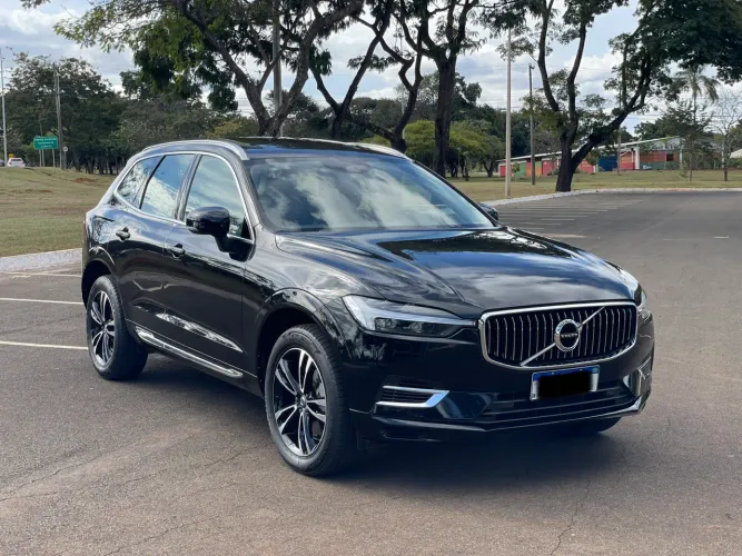 Volvo XC-60 XC 60 T-8 Híbrido Momentum 2.0 5P 2021