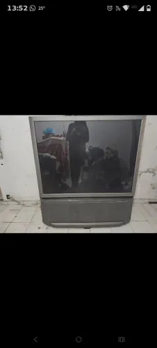 Televisão de retroprojeção
