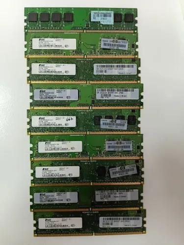 Memória RAM ddr2 9x512