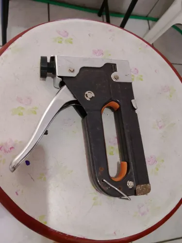 Grampeador profissional 