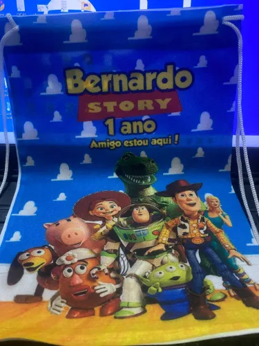 Sacolas personalizada aniversário 