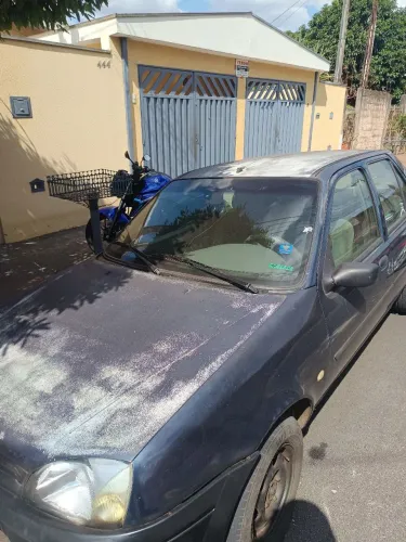 Ford Fiesta GL 1.0 5P 2001