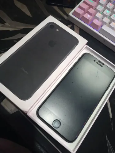 IPHONE 7 Usado 