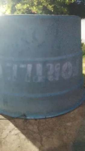 Vendo caixa dagua 5 mil litros fibra sem tampa