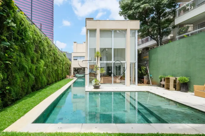 Casa na Vila Madalena com 3 dormitórios