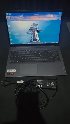 Notebook Lenovo IdeaPad 3 Ryzen 7 5700u - 12GB / 512 SSD