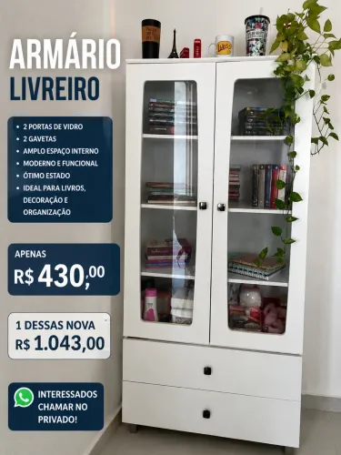 CRISTALEIRA/LIVREIRO