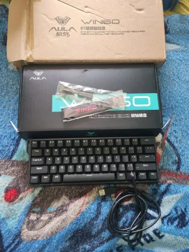 Teclado Gamer AULA WIN60 HE Magnético Hall Effect RGB - Estado de Novo