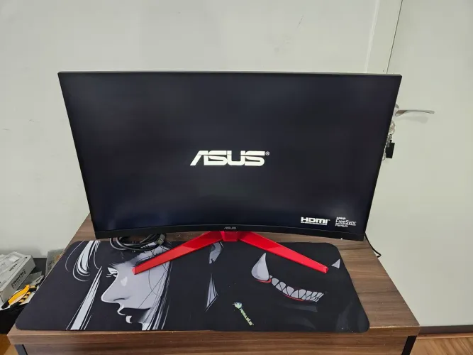 Monitor Asus TUF 32 QHD 165hz ( Trocas )