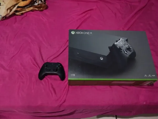 Xbox One X 1TB 4K Nativo - Caixa Original + Controle + Jogos Instalados