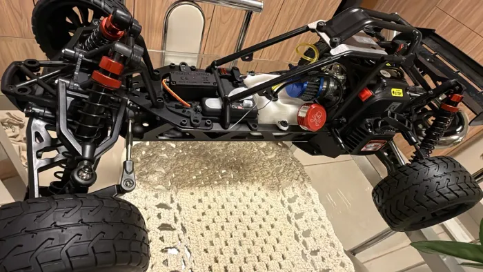 Baja 5B 1/5 a gasolina 2t