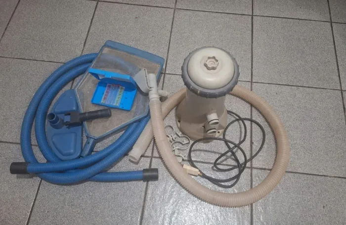 Vendo BOMBA DE PISCINA