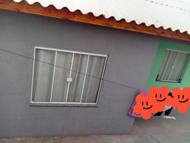 Alugo casa santa Mônica
