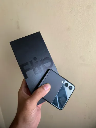Galaxy Z FLIP 3 5g 128g 8ram 