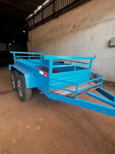Carretinha 2.50 x 1.20 trucado disponível com excelente qualidade - reboque