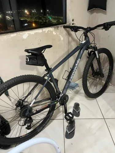 Vendo bike cononndale aro 29 bike top 