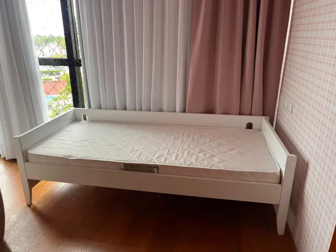 Cama auxiliar quarto bebê com colchão 